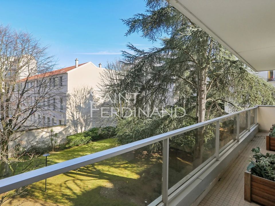 Leilighet i Neuilly-sur-Seine, Hauts-de-Seine - bilde 1
