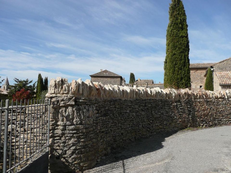 Helårsgrund i L'Isle-sur-la-Sorgue, Vaucluse - foto 2