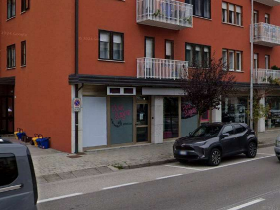 Erhvervsejendom i Ponte Nelle Alpi, Belluno - foto 2