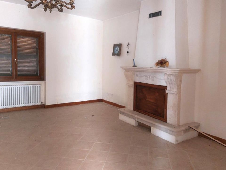 Lejlighed i L'Aquila, L'Aquila - foto 2