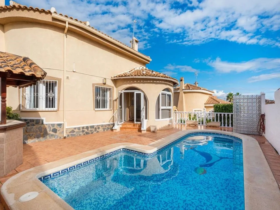 Villa i Ciudad Quesada, Alicante - foto 1