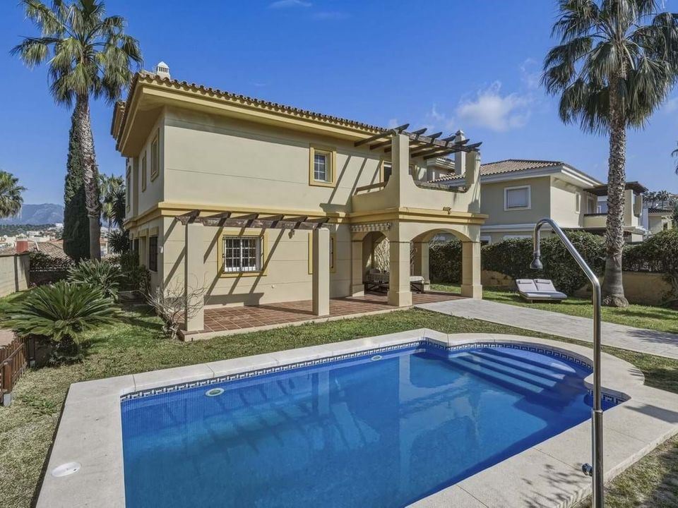 Villa i Mijas Costa, Malaga - foto 1