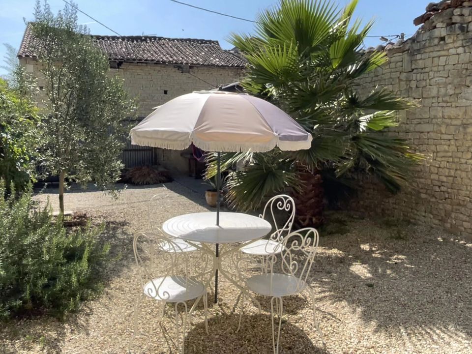Landsbyhus i La Chapelle, Charente - foto 5