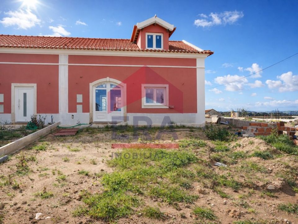 Villa in Cadaval, Lisbon - photo 1