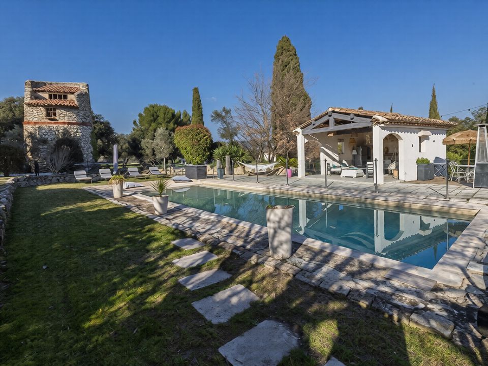 Villa i Ventabren, Bouches-du-Rhone - bilde 1