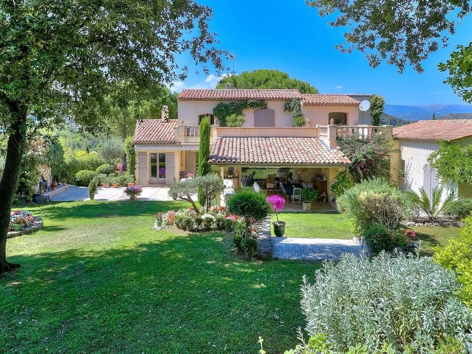 Villa i Biot, Alpes-Maritimes - foto 1