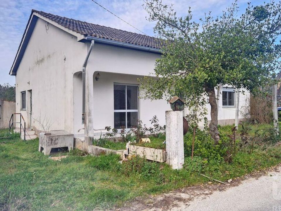 Casa unifamiliar a Ourem, Santarem - foto 1