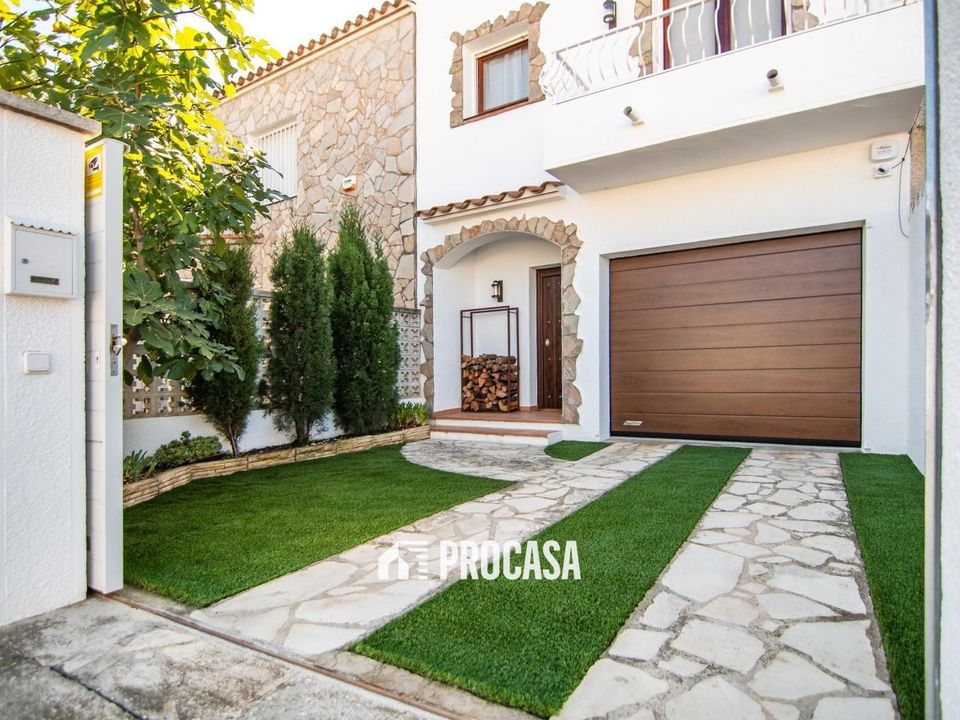 Villa i Empuriabrava, Gerona - foto 1