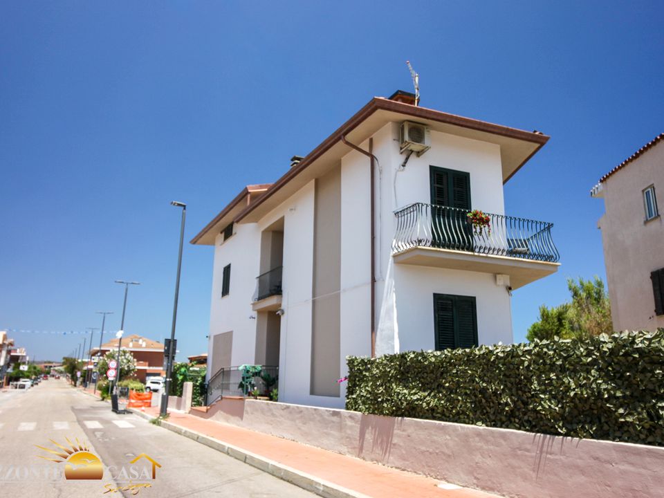 Casa de pueblo en Siniscola, Nuoro - foto 4