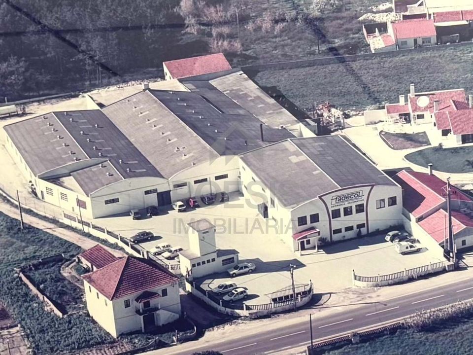 Erhvervsejendom i Aljubarrota, Leiria - foto 1