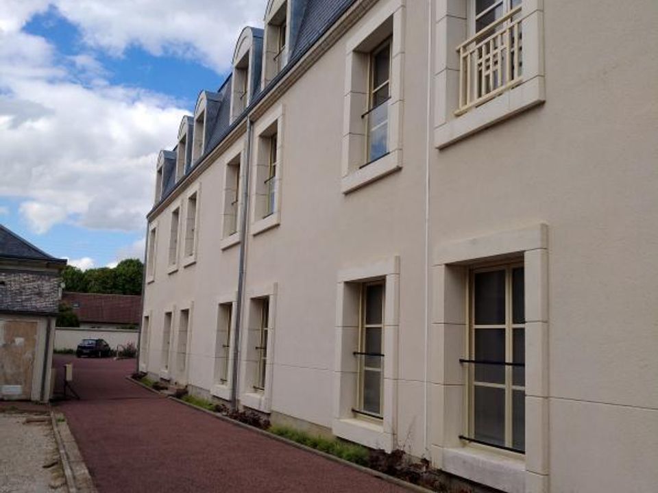 Lejlighed i Neuville-aux-Bois, Loiret - foto 1