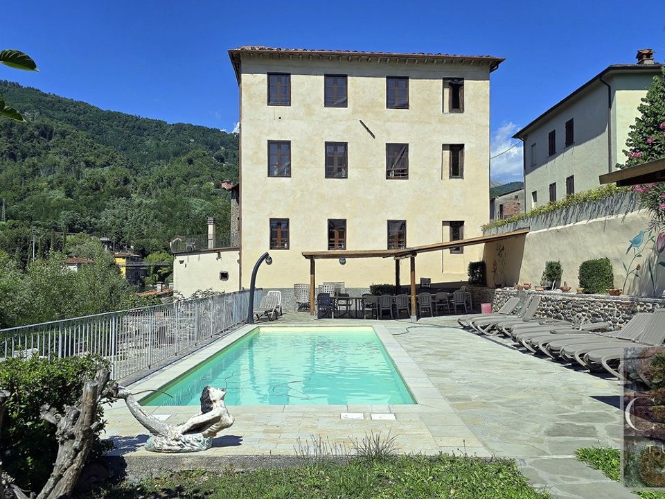Villa i Borgo a Mozzano, Lucca - foto 1
