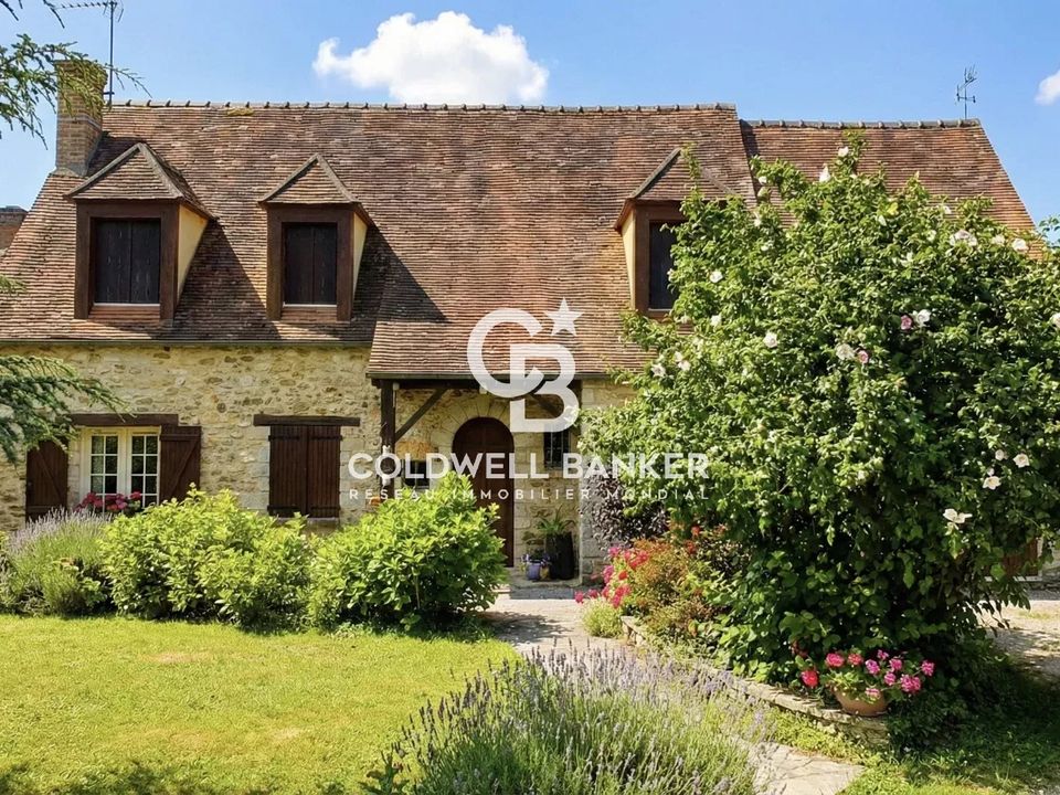 Villa i Saint-Sauveur-sur-École, Seine-et-Marne - foto 1