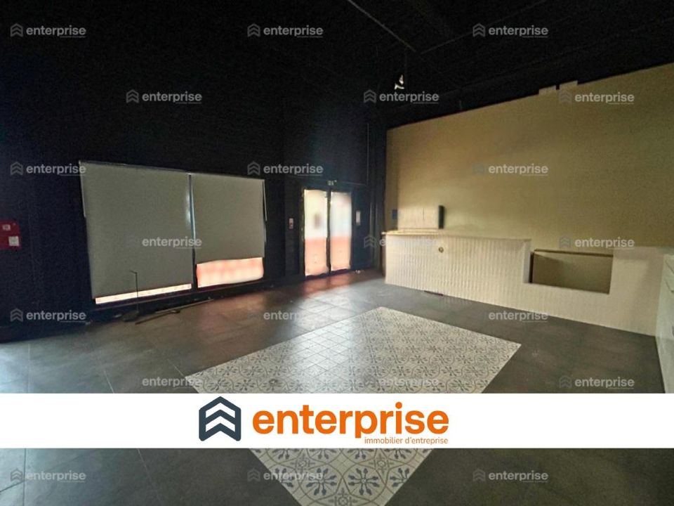 Erhvervsejendom i Chambly, Oise - foto 1