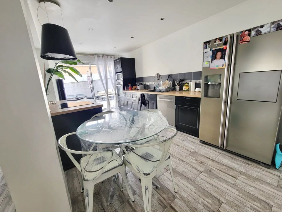 Villa i Plan-de-Cuques, Bouches-du-Rhone - bilde 4