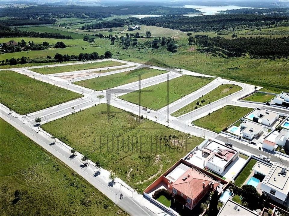 Helårsgrund i Santo Onofre e Serra do Bouro, Leiria - foto 2