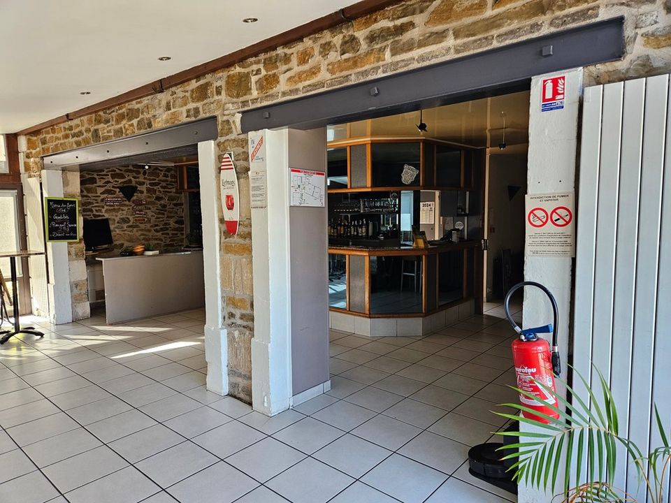 Erhvervsejendom i Biars-sur-Cere, Lot - foto 4