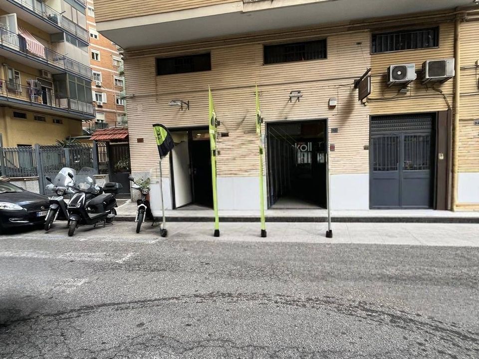 Erhvervsejendom i Naples, Naples - foto 3
