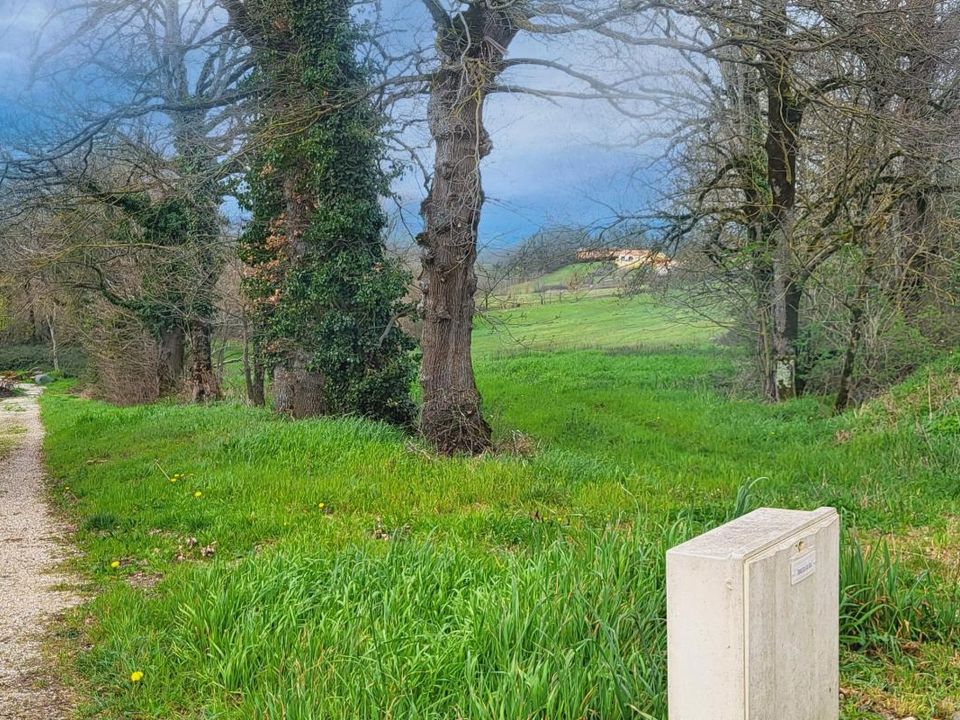 Helårsgrund i Montfa, Tarn - foto 3