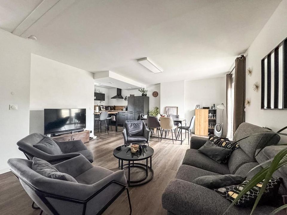 Villa i Saint-Hilaire-lez-Cambrai, Nord - foto 1