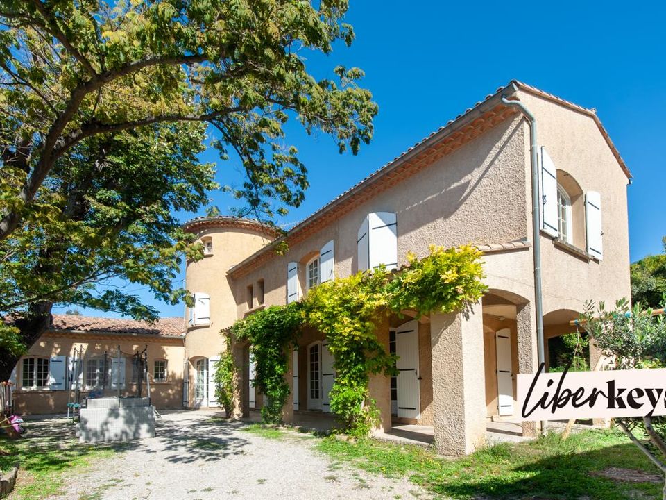 Villa i Salon de Provence, Bouches-du-Rhone - foto 1