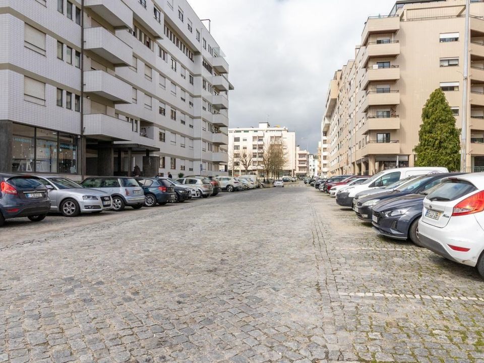 Garage i Barcelos, Braga - foto 3