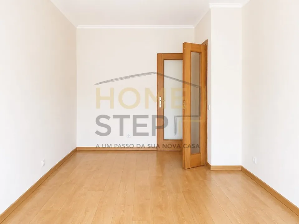 Apartment in Sao Joao de Ver, Aveiro - photo 1