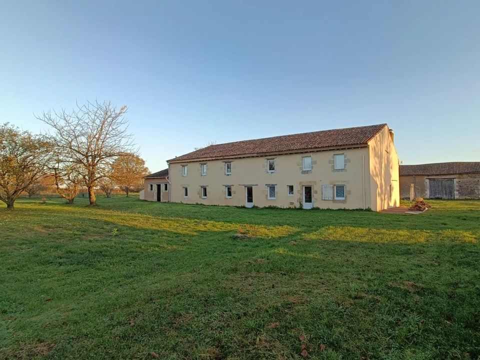 Villa - Vouillé, Vienne - photo 3