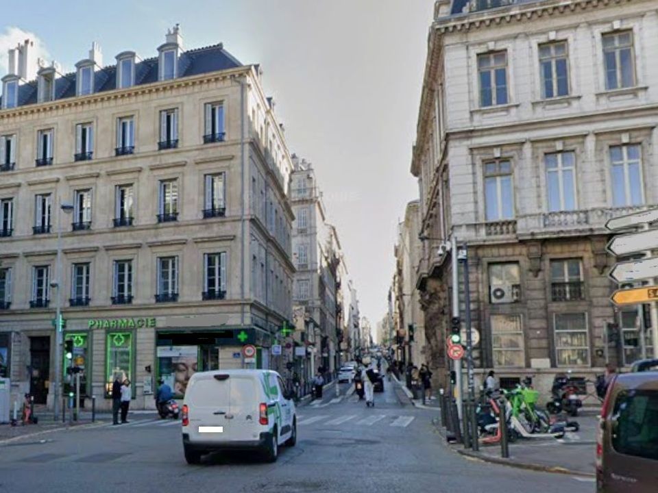 Erhvervsejendom i Marseille, Bouches-du-Rhone - foto 1