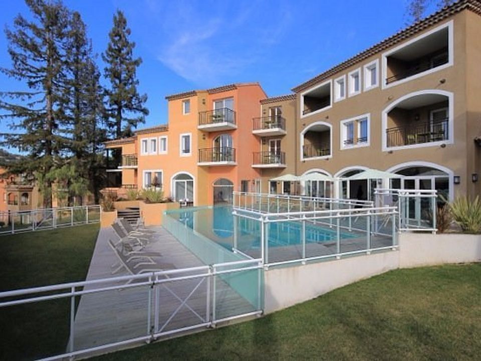 Erhvervsejendom i Mougins, Alpes-Maritimes - foto 2