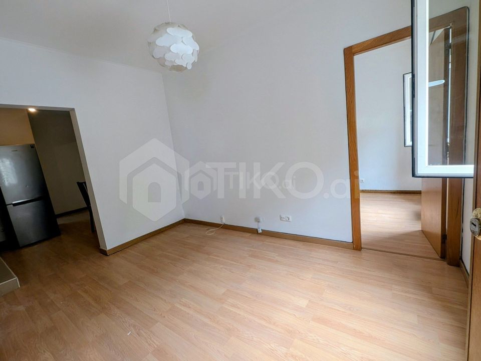 Lejlighed i Alges, Lisbon - foto 1