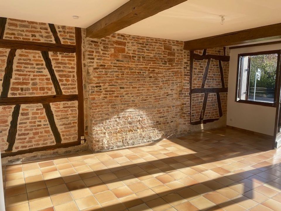 Apartment in Foissiat, Ain - photo 2
