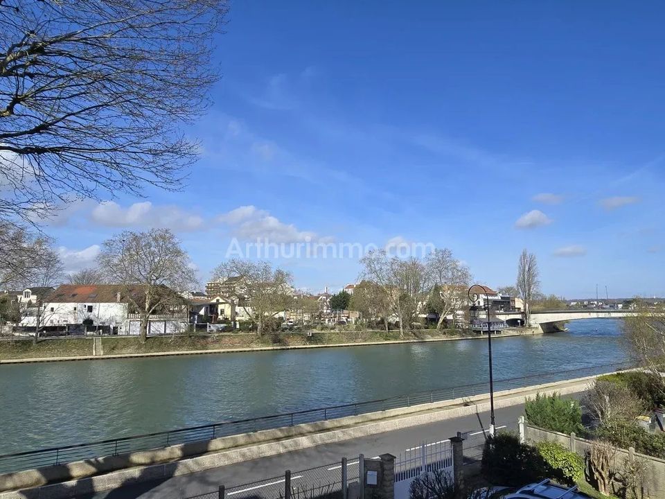 Lejlighed i Bry-sur-Marne, Val-de-Marne - foto 1