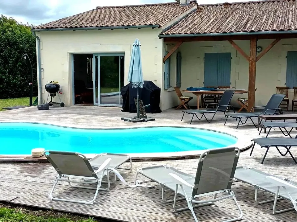 Villa en Chalais, Charente - foto 2
