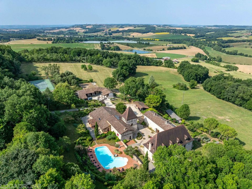 Villa i Monflanquin, Lot-et-Garonne - foto 1