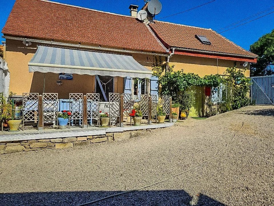 Landsbyhus i Puyjourdes, Lot - foto 1