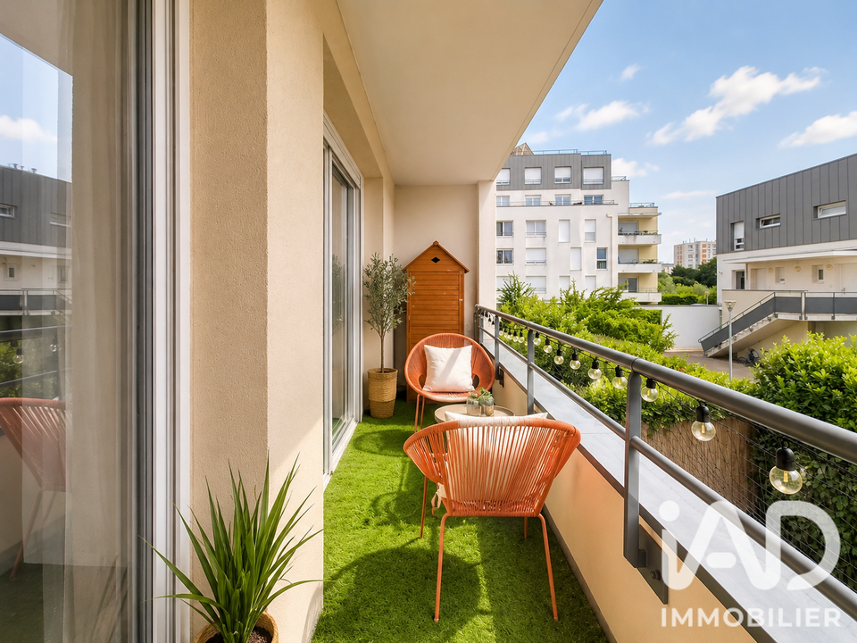 Apartment in Fleury-Mérogis, Essonne - photo 1