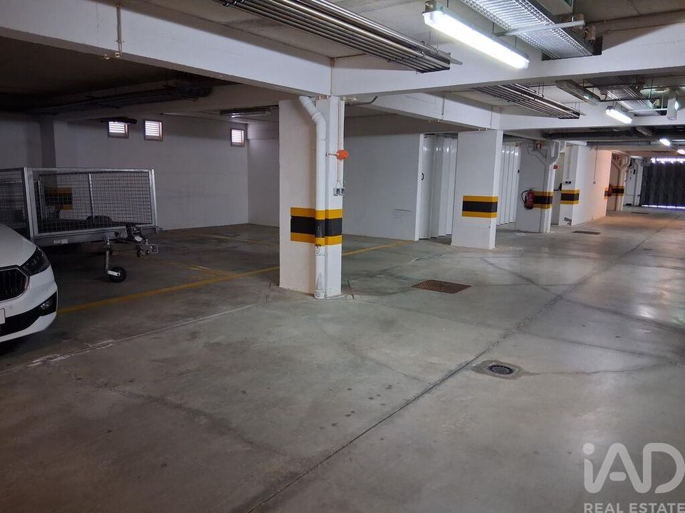 Garage i Lagos, Faro - foto 2