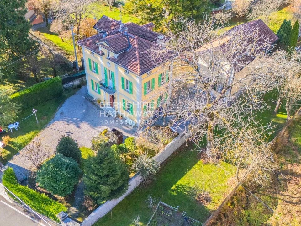 Villa i Alta Valle Intelvi, Como - foto 2
