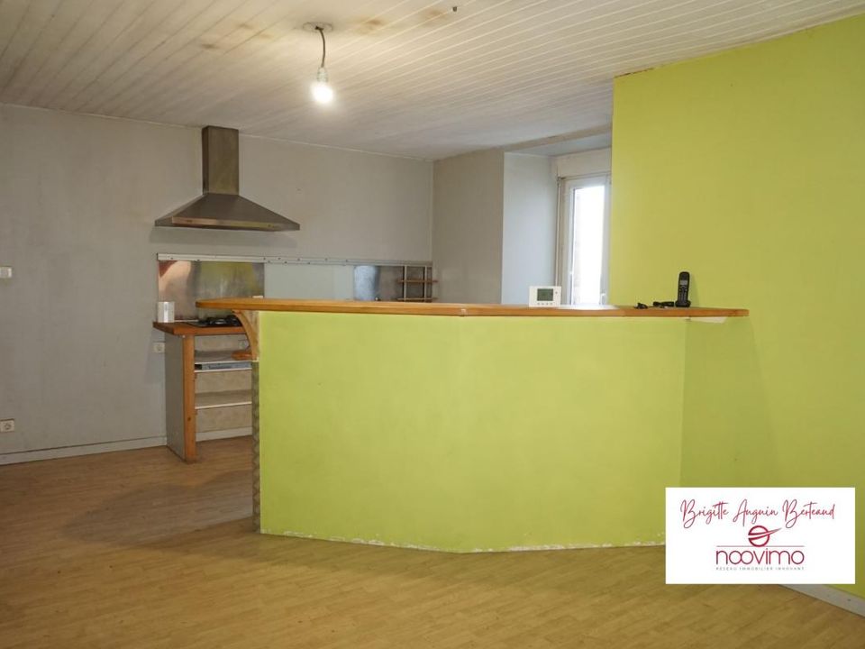 Villa i Mortagne-sur-Sèvre, Vendee - foto 1