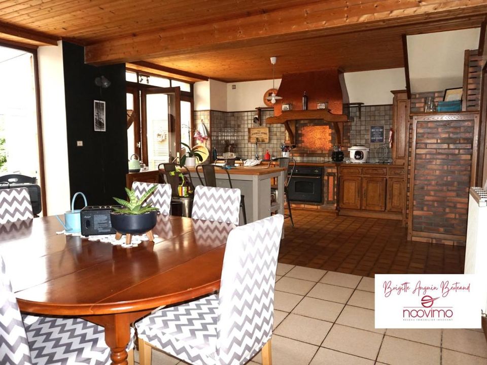 Villa i Saint-Laurent-sur-Sèvre, Vendee - foto 1