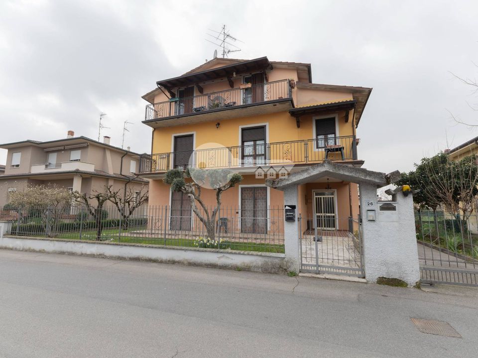 Lejlighed i Ghedi, Brescia - foto 1