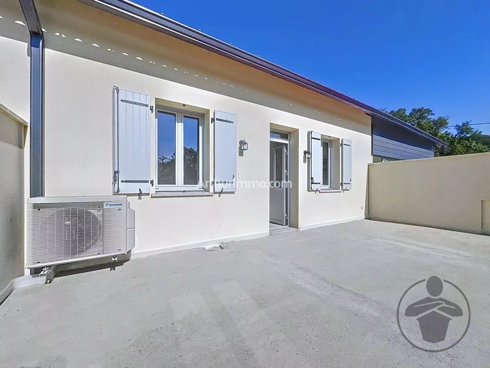 Villa a Coutras, Gironde - foto 1
