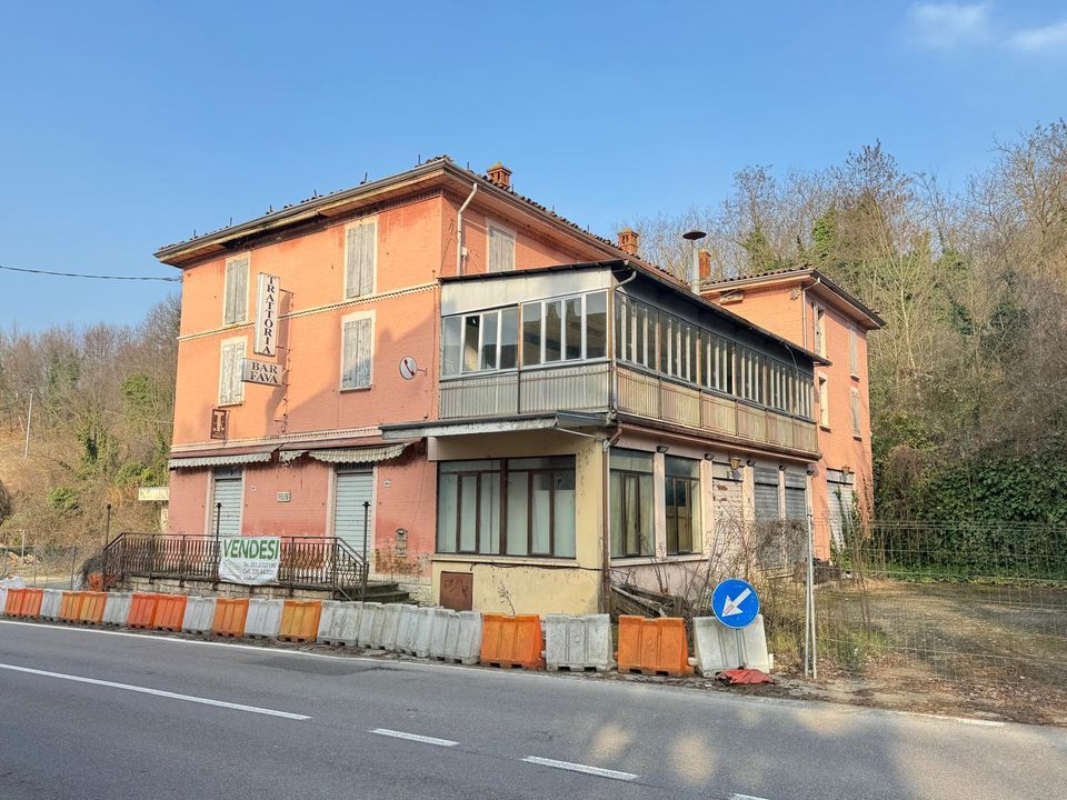 Villa i Monte San Pietro, Bologna - foto 1
