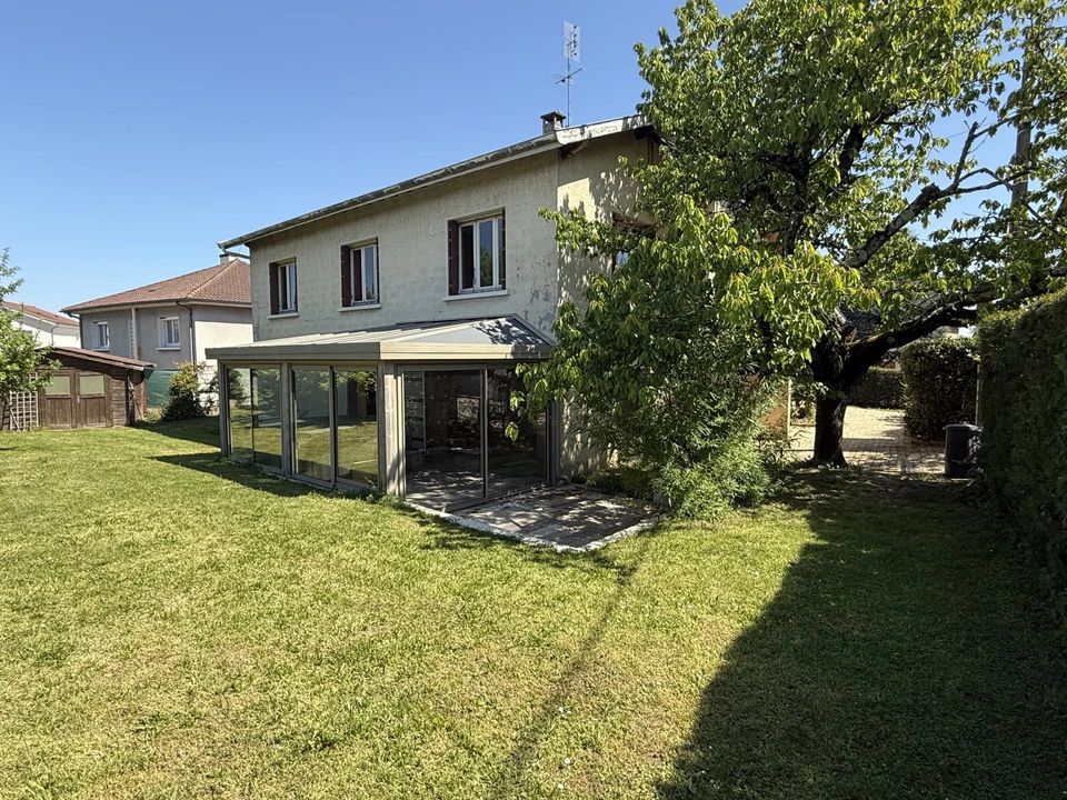 Villa i Villefranche-sur-Saône, Rhone - foto 2