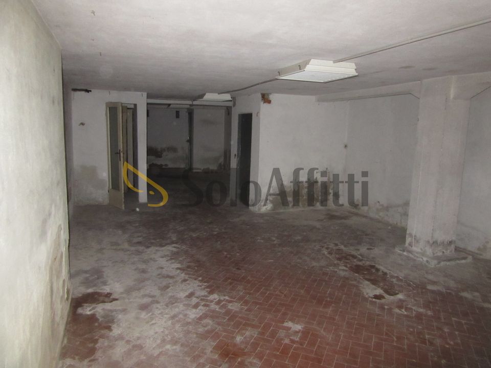 Commercial property in Sesto Fiorentino, Florence - photo 2