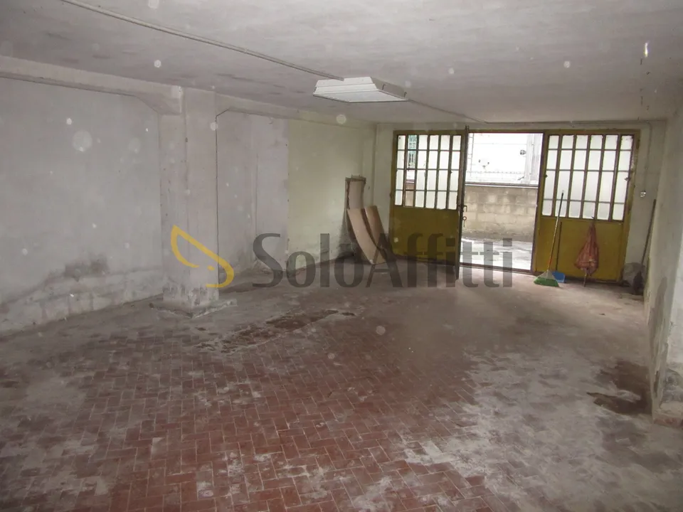 Commercial property in Sesto Fiorentino, Florence - photo 3