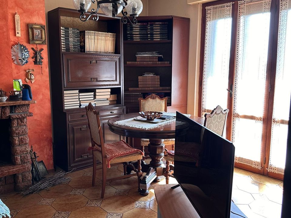 Byhus i Castelnuovo Magra, La Spezia - foto 1