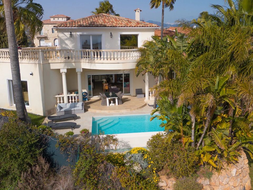 Villa i Nice, Alpes-Maritimes - foto 1