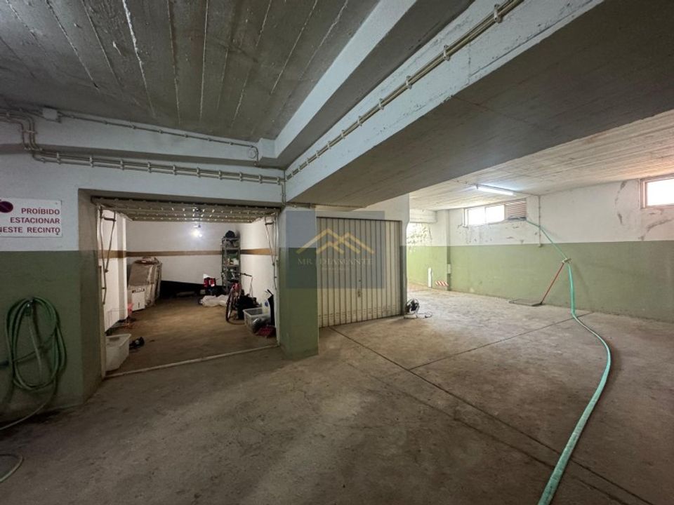 Garage i Costa da Caparica, Setubal - foto 1
